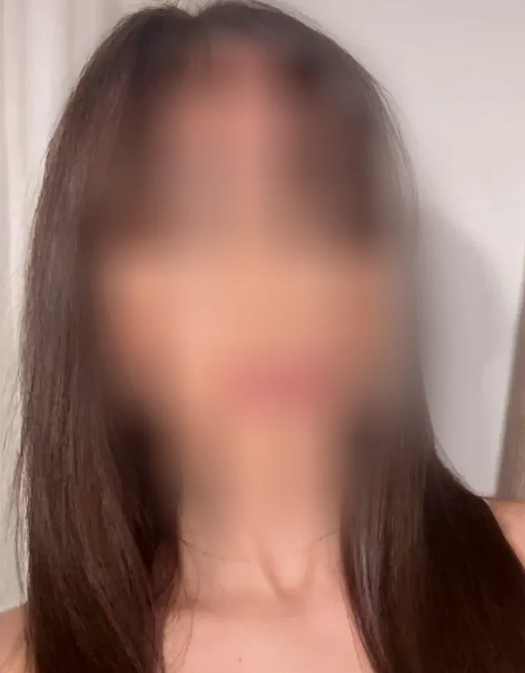 Sara, 23 años